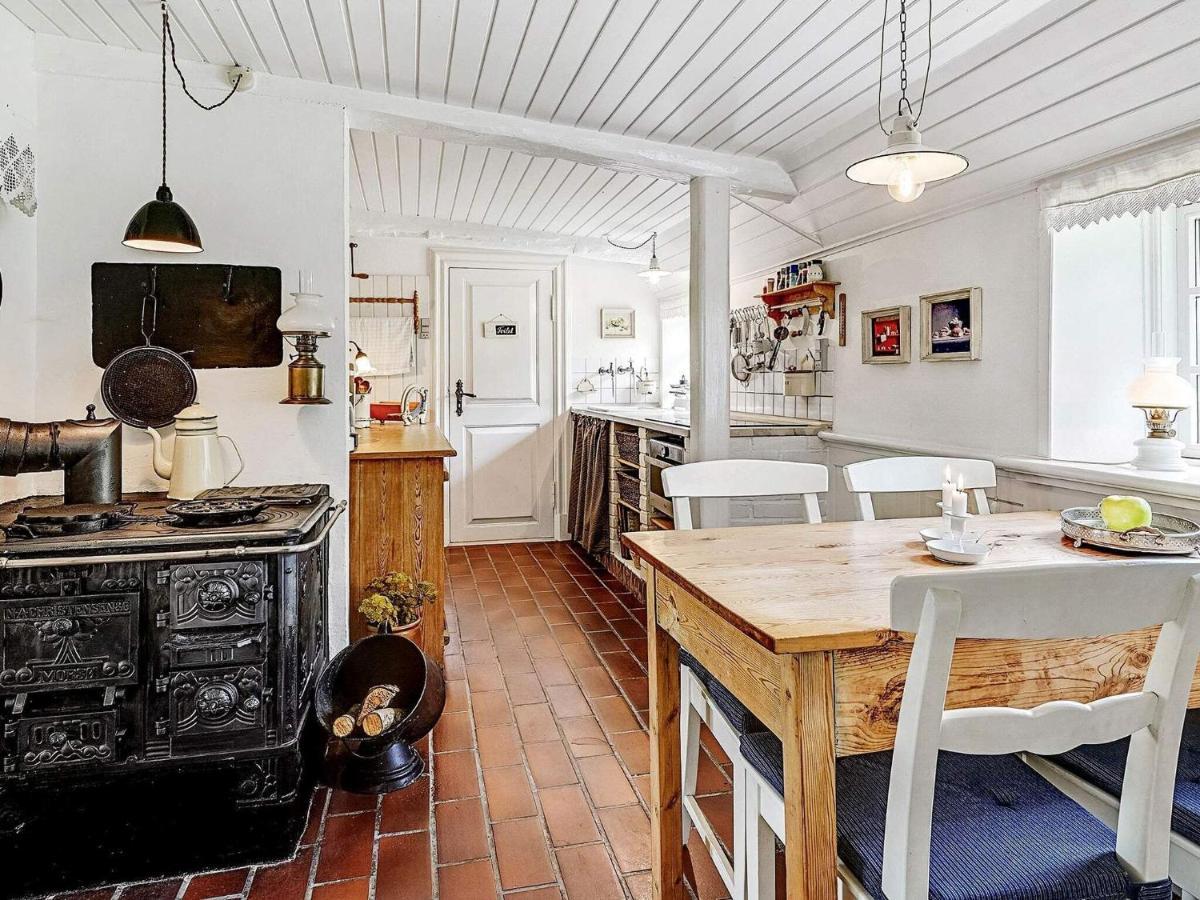 4 Person Holiday Home In T Nder Tønder Exteriér fotografie
