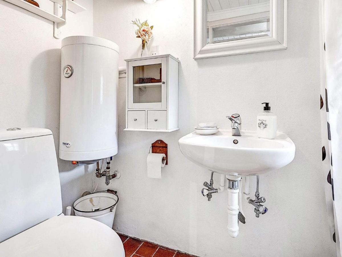 4 Person Holiday Home In T Nder Tønder Exteriér fotografie